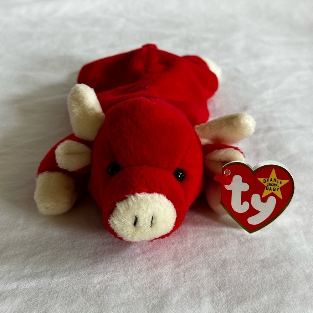 Snort The Red Bull 1995 TY Beanie Baby - Extremely RARE & RETIRED PVC Tag Errors